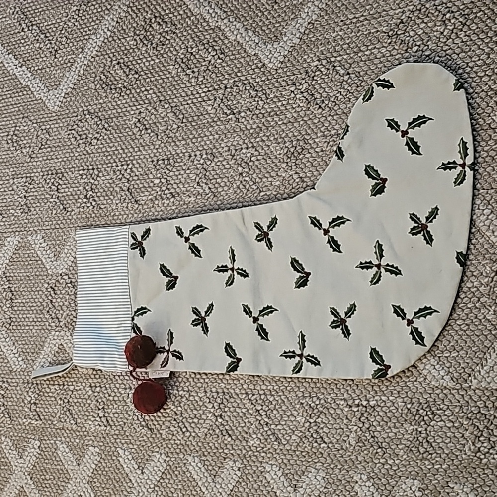 🌲SOPHIE ALLPORT Holly & Berry Christmas Stocking